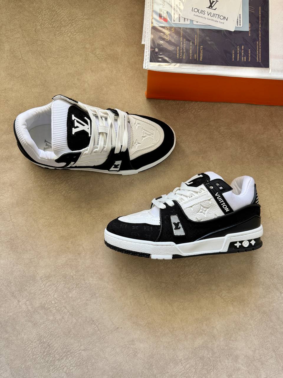 Premium Siyah-Beyaz Sneaker