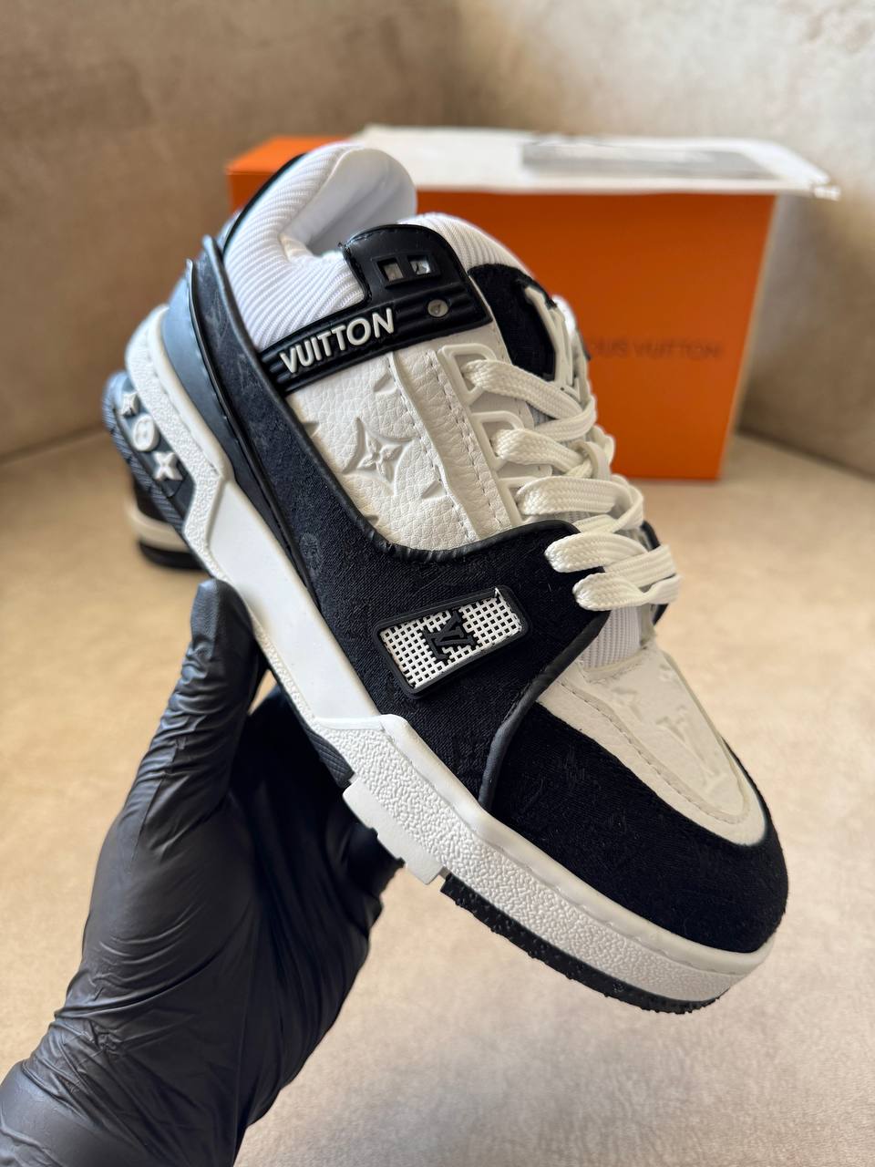 Premium Siyah-Beyaz Sneaker